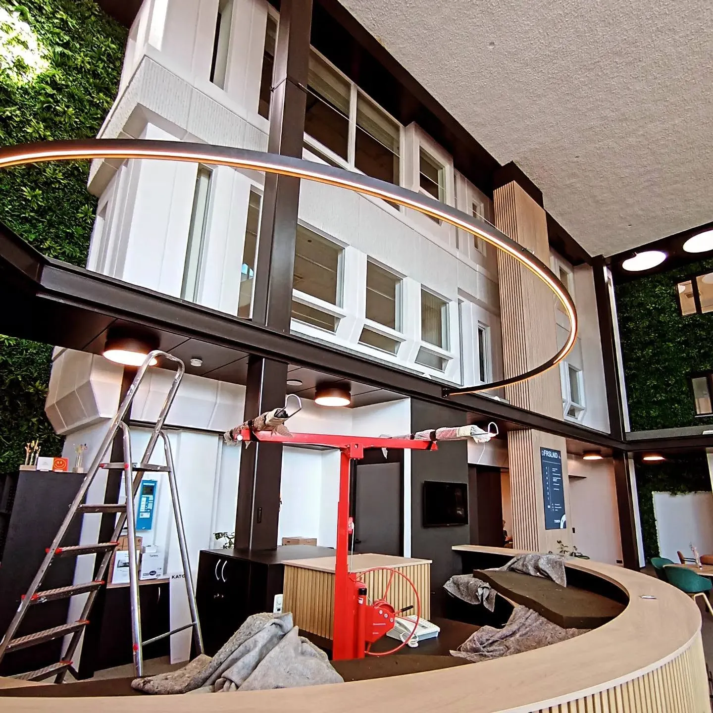 Wandplank gebaseerd op Kubusmodel